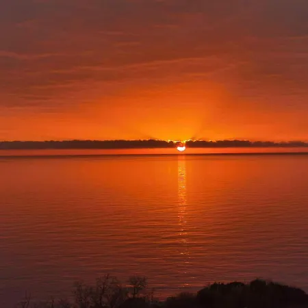 Lira Jacuzzi - Sea View- Terrace 米利尼