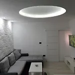 Lira Jacuzzi - Sea View- Terrace Апартаменты
