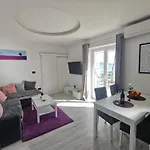 Апартаменты Lira Jacuzzi - Sea View- Terrace