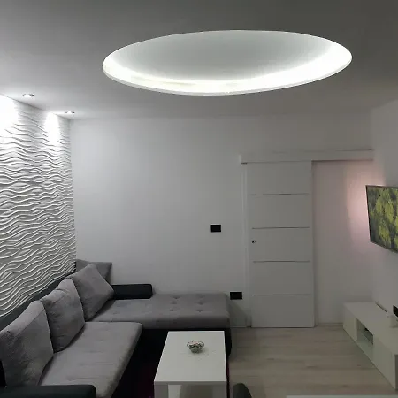 Lira Jacuzzi - Sea View- Terrace 아파트